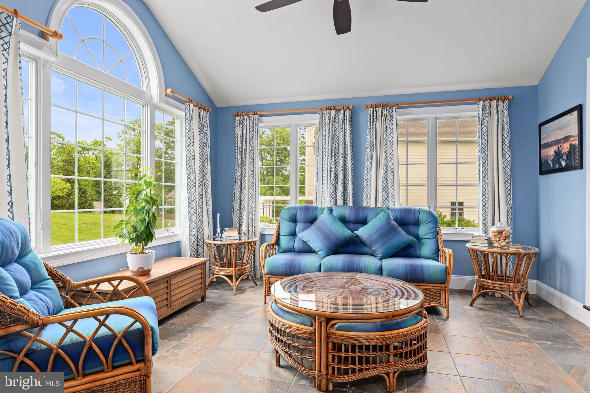 Newtown Square, Pennsylvania 19073, United States, 4 Bedrooms Bedrooms, ,5 BathroomsBathrooms,Residential,Contingent,137131