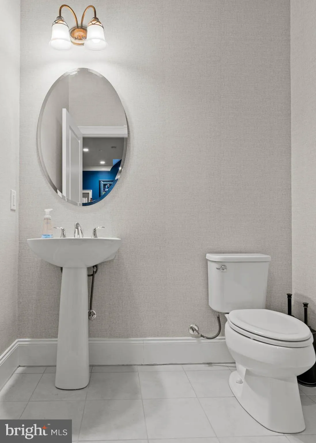 Newtown Square, Pennsylvania 19073, United States, 4 Bedrooms Bedrooms, ,5 BathroomsBathrooms,Residential,Contingent,137131