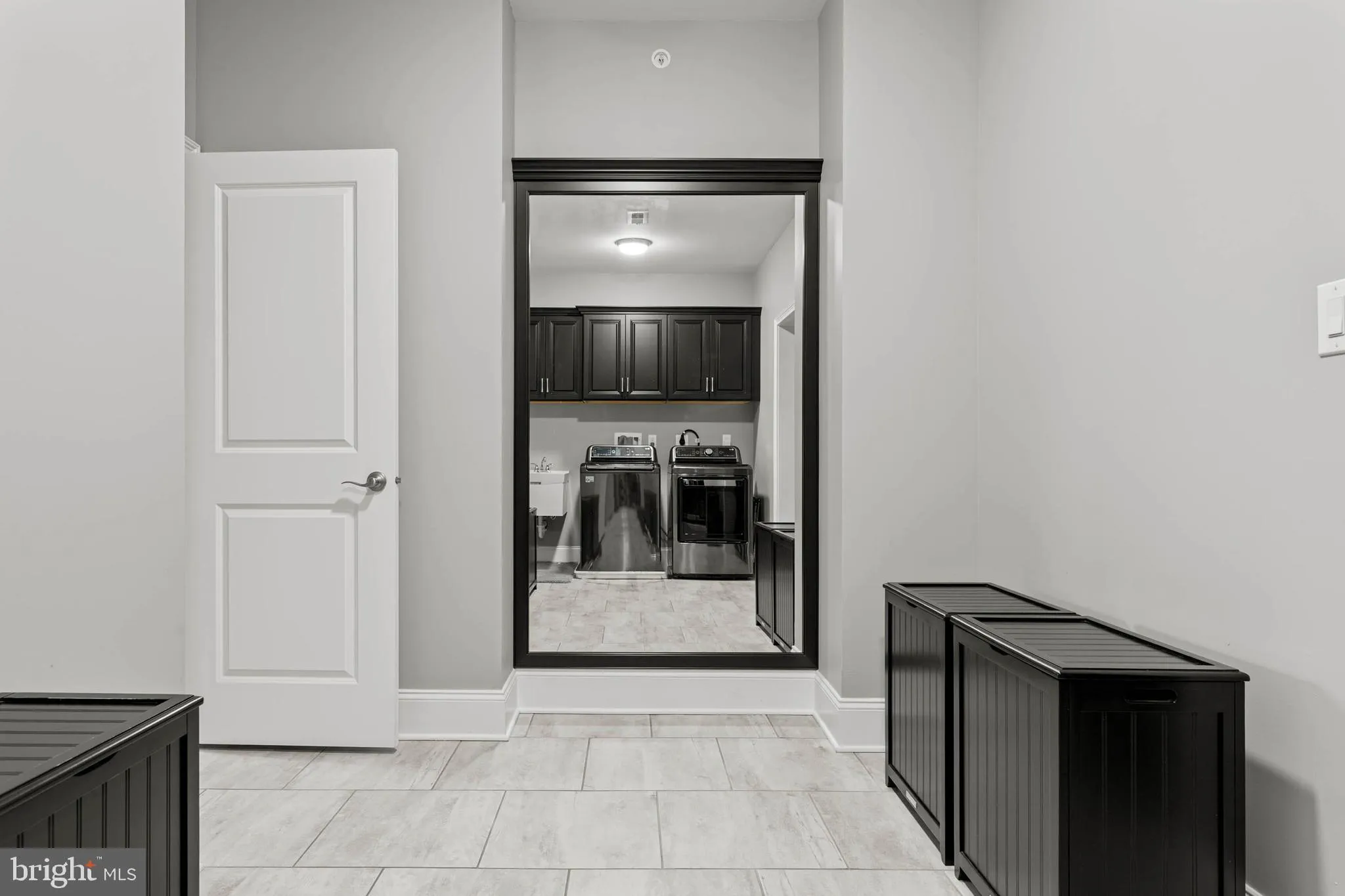 Newtown Square, Pennsylvania 19073, United States, 4 Bedrooms Bedrooms, ,5 BathroomsBathrooms,Residential,Contingent,137131