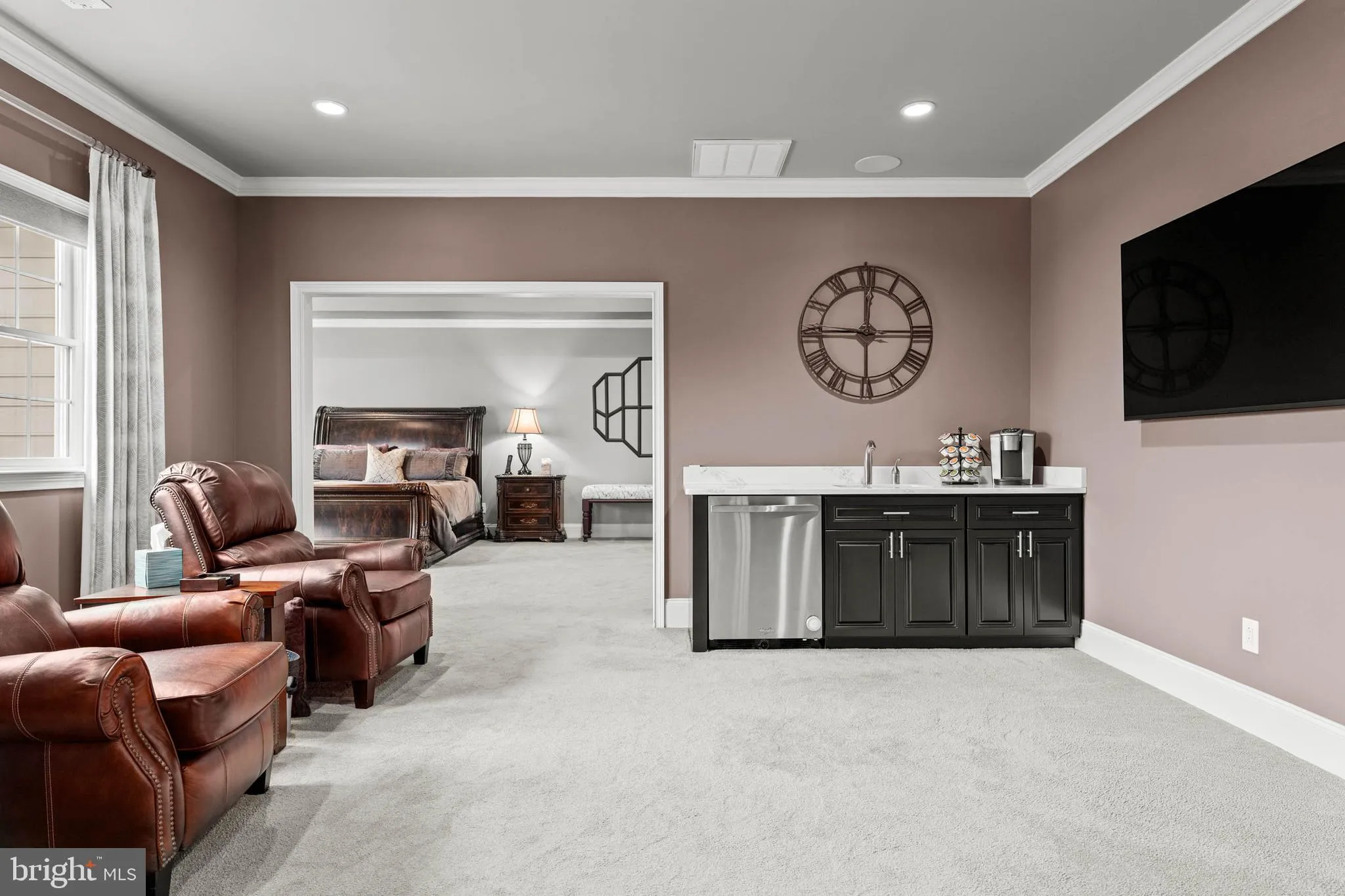 Newtown Square, Pennsylvania 19073, United States, 4 Bedrooms Bedrooms, ,5 BathroomsBathrooms,Residential,Contingent,137131