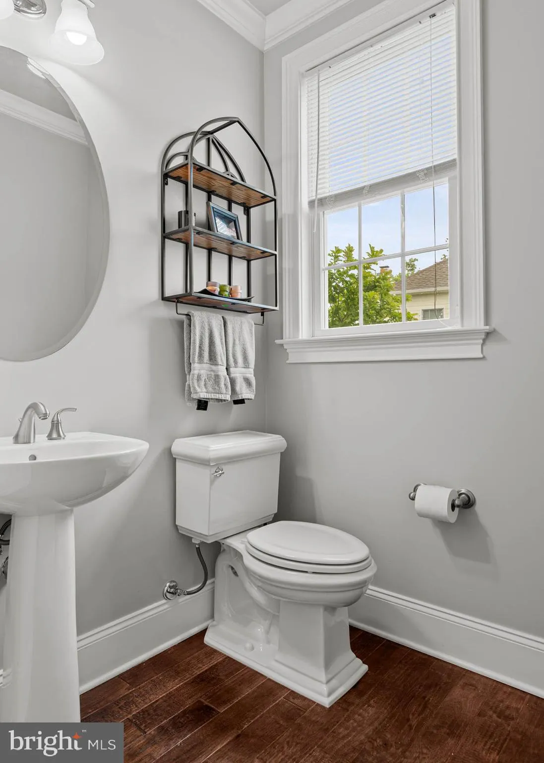 Newtown Square, Pennsylvania 19073, United States, 4 Bedrooms Bedrooms, ,5 BathroomsBathrooms,Residential,Contingent,137131