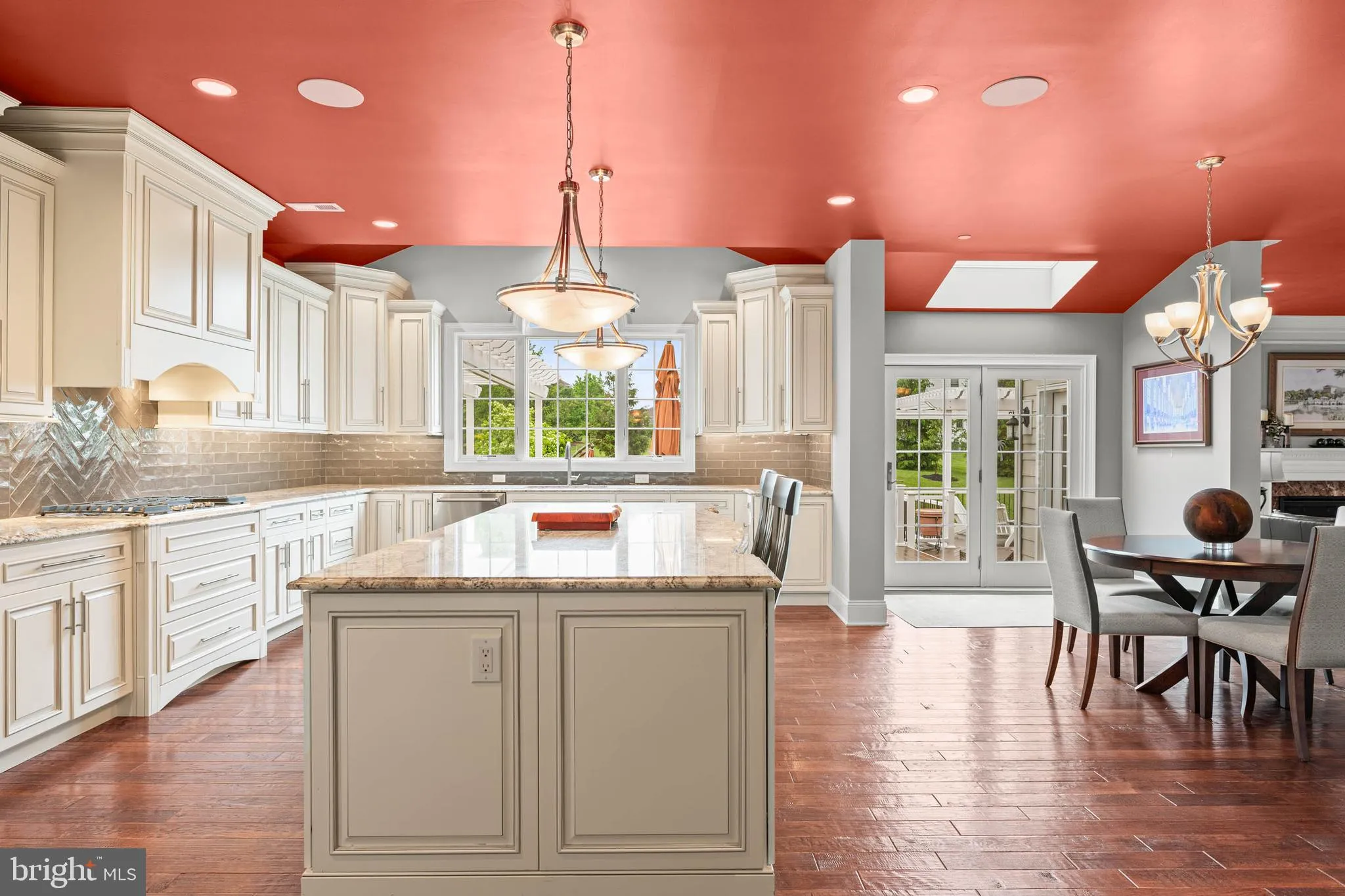 Newtown Square, Pennsylvania 19073, United States, 4 Bedrooms Bedrooms, ,5 BathroomsBathrooms,Residential,Contingent,137131