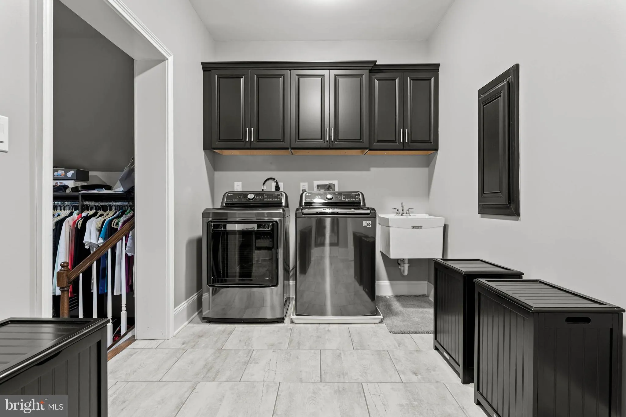 Newtown Square, Pennsylvania 19073, United States, 4 Bedrooms Bedrooms, ,5 BathroomsBathrooms,Residential,Contingent,137131