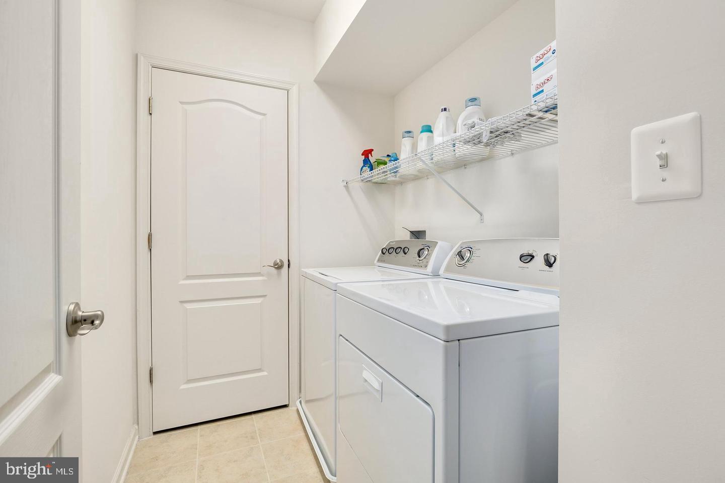 ARORA HILLS - Residential Lease