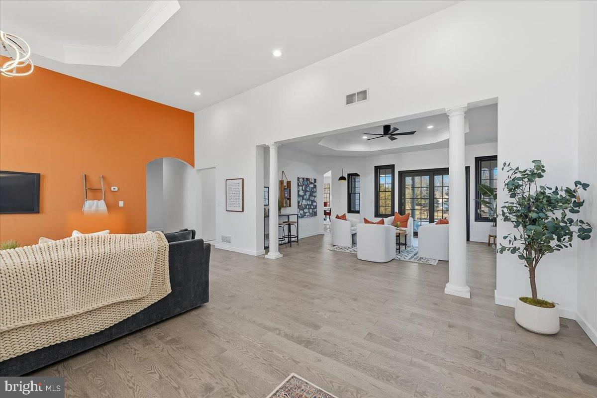 FOX RIDGE FARMS - Residential