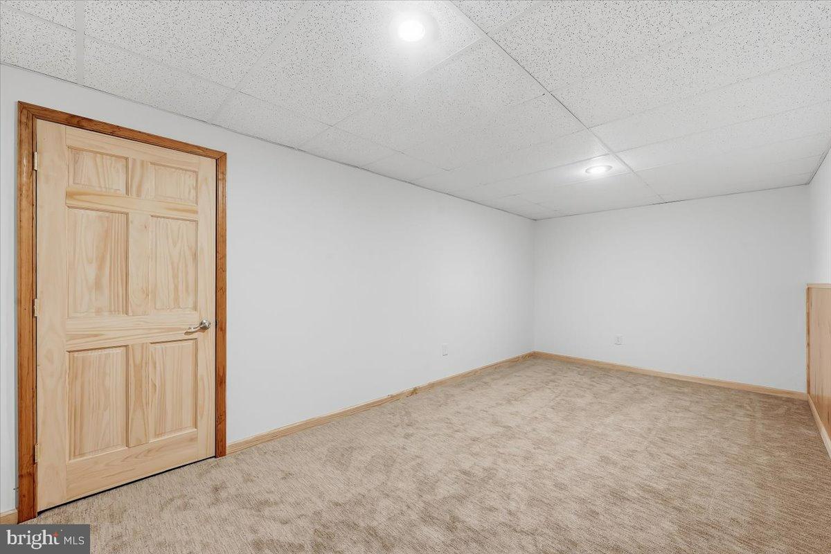 FOX RIDGE FARMS - Residential