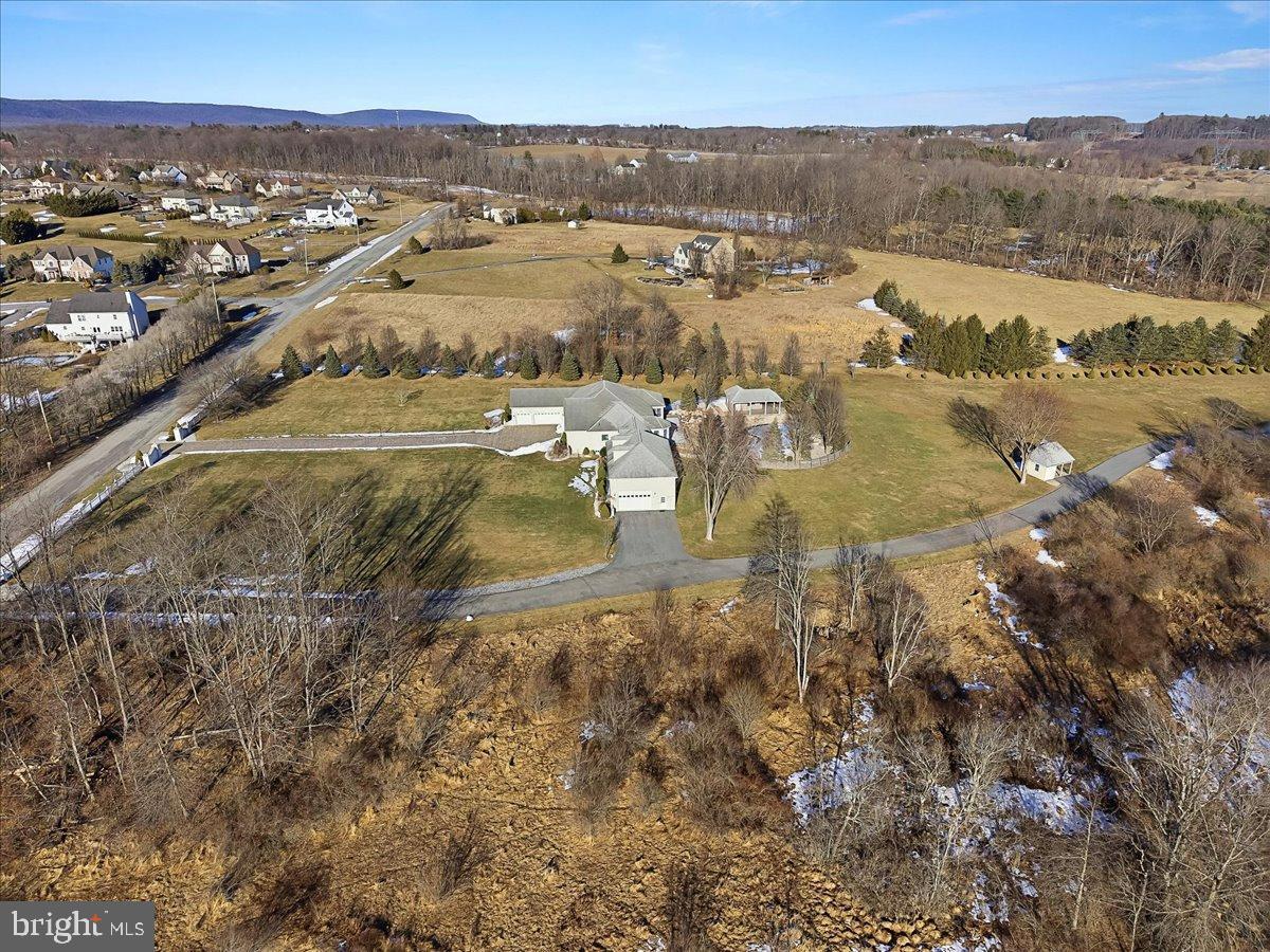 FOX RIDGE FARMS - Residential