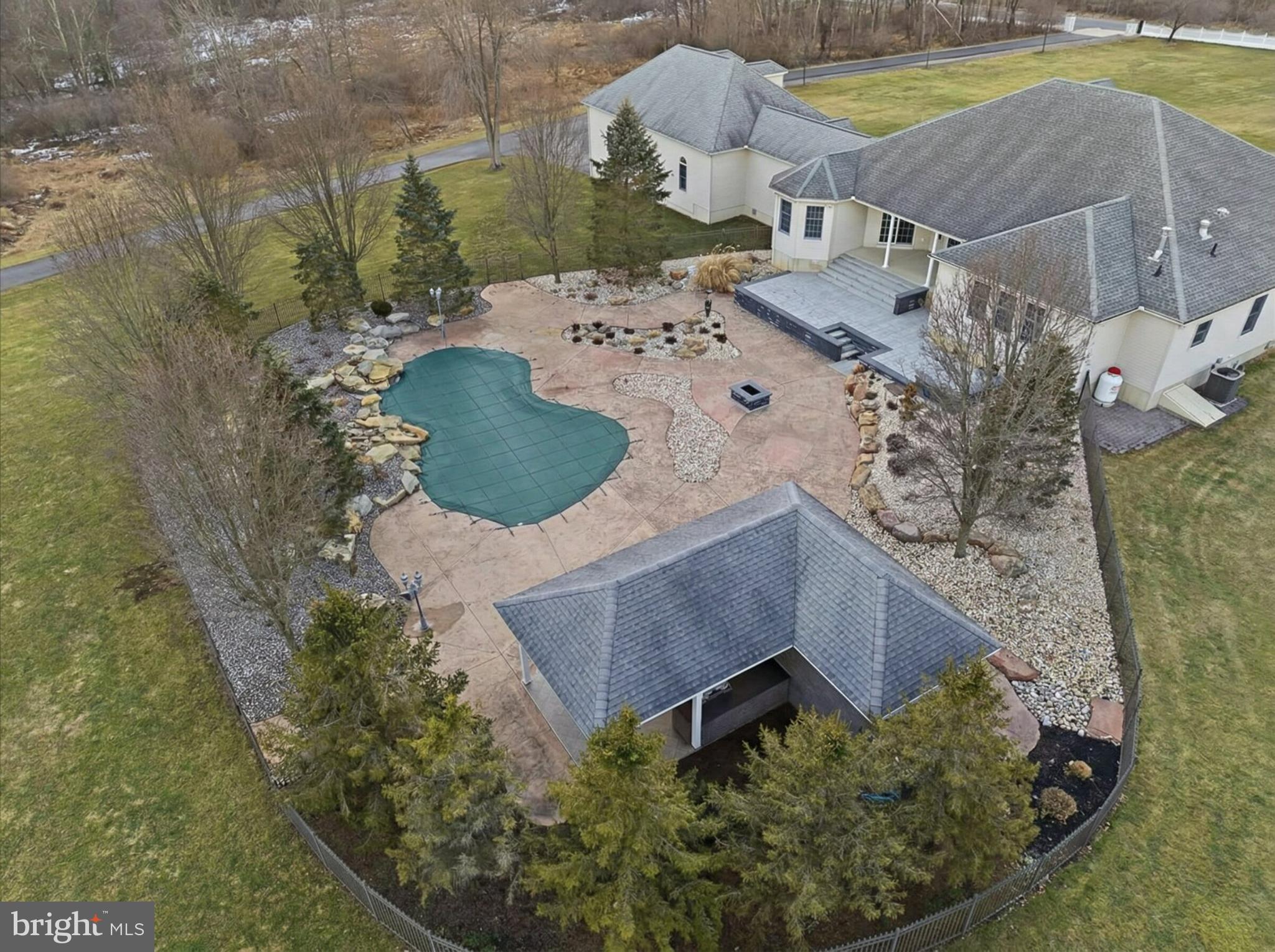 FOX RIDGE FARMS - Residential