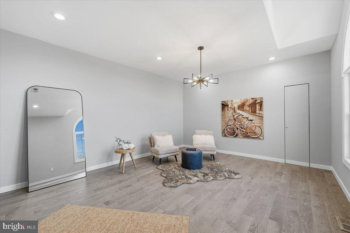 FOX RIDGE FARMS - Residential