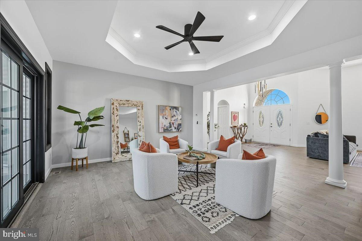 FOX RIDGE FARMS - Residential