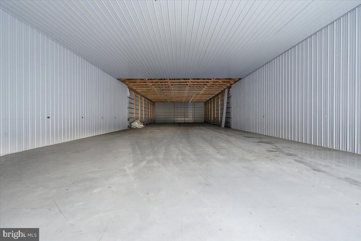 FOX RIDGE FARMS - Residential