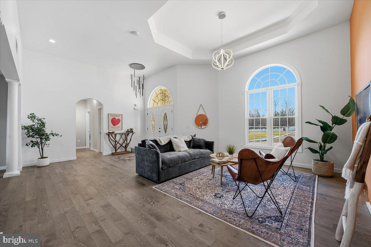 FOX RIDGE FARMS - Residential