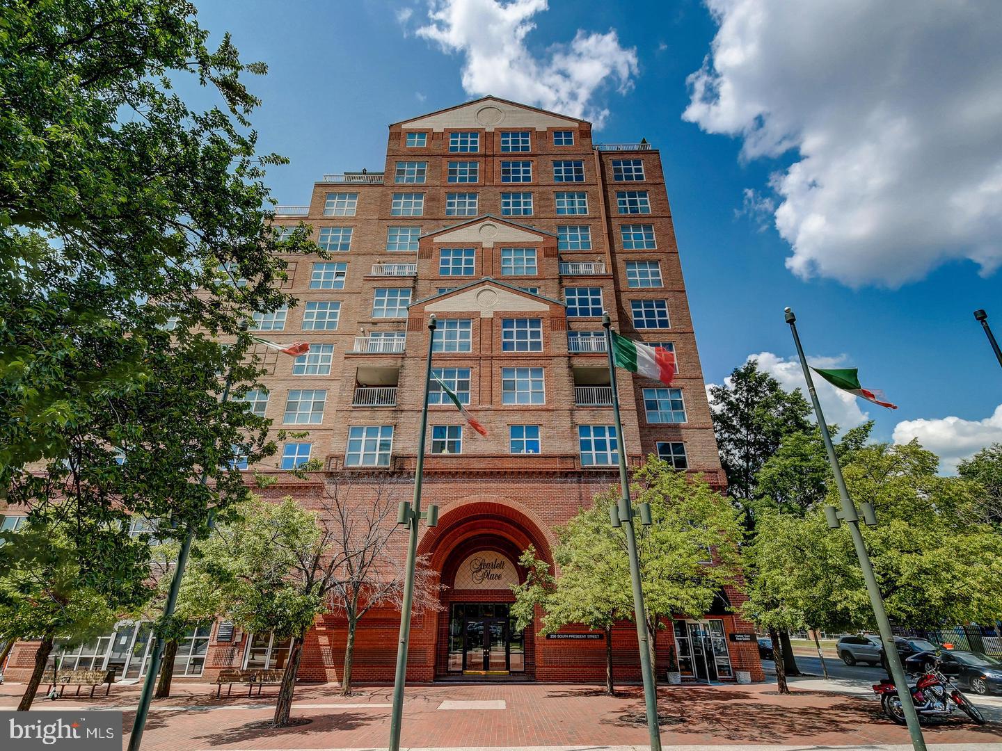 INNER HARBOR - Residential Lease