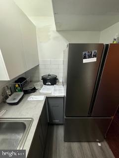 CONTEMPORARY VLG - Residential