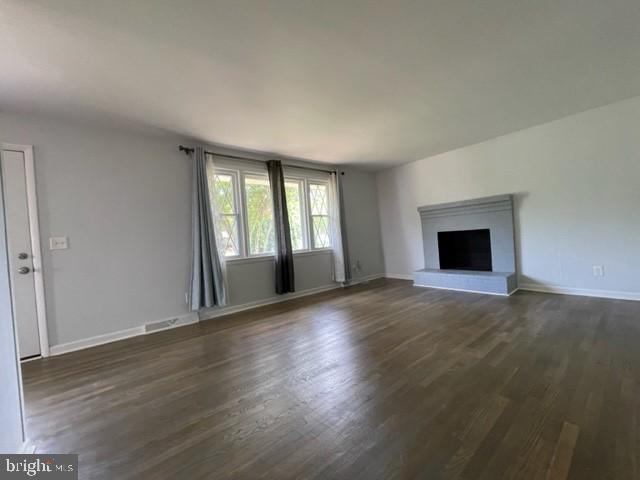 NORMANDY VILLAGE - Residential Lease