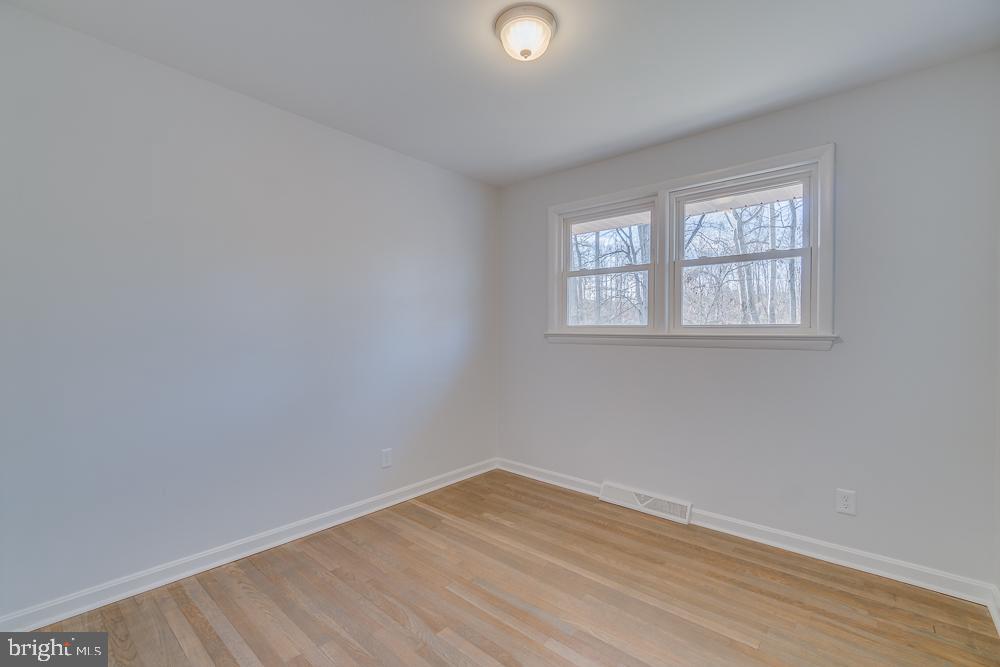 NORMANDY VILLAGE - Residential Lease