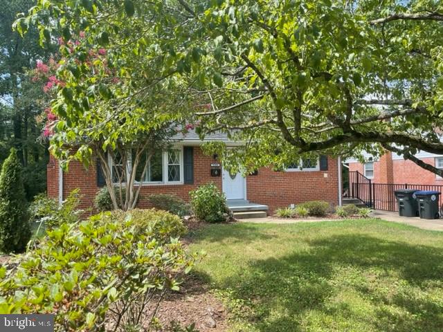 NORMANDY VILLAGE - Residential Lease