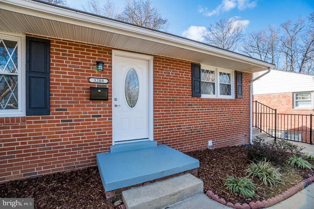 NORMANDY VILLAGE - Residential Lease