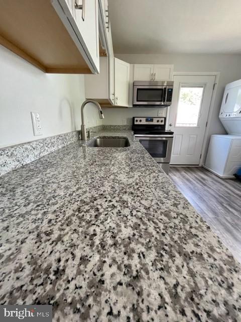 NORMANDY VILLAGE - Residential Lease