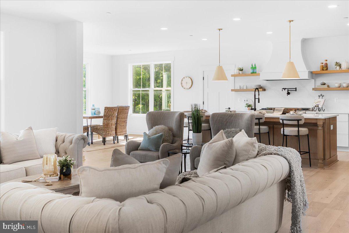 COOKE'S HOPE - Residential