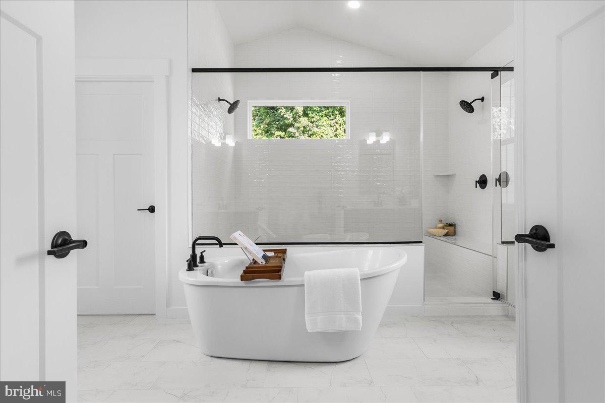 COOKE'S HOPE - Residential