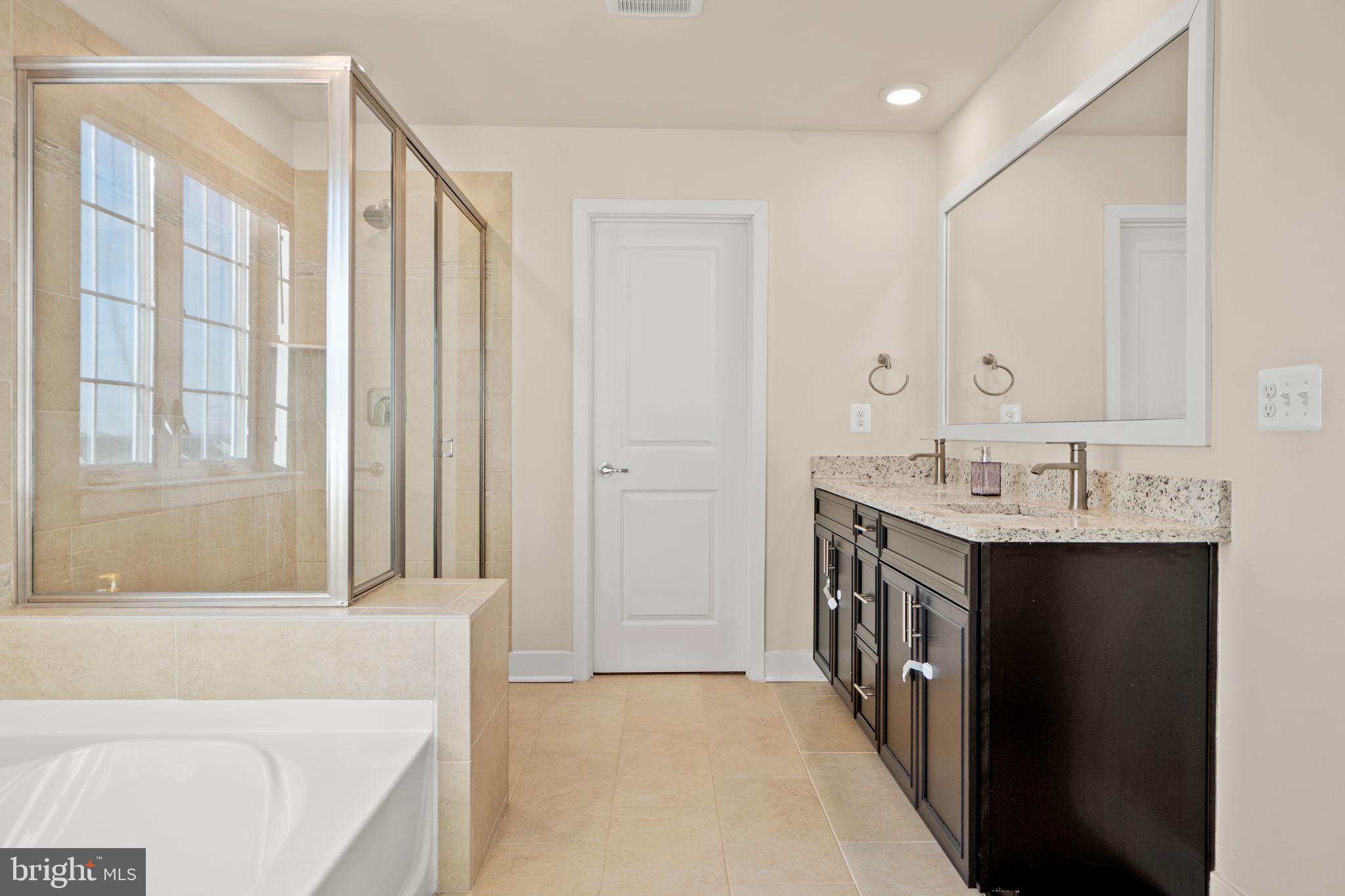 SYCAMORE RIDGE - Residential Lease