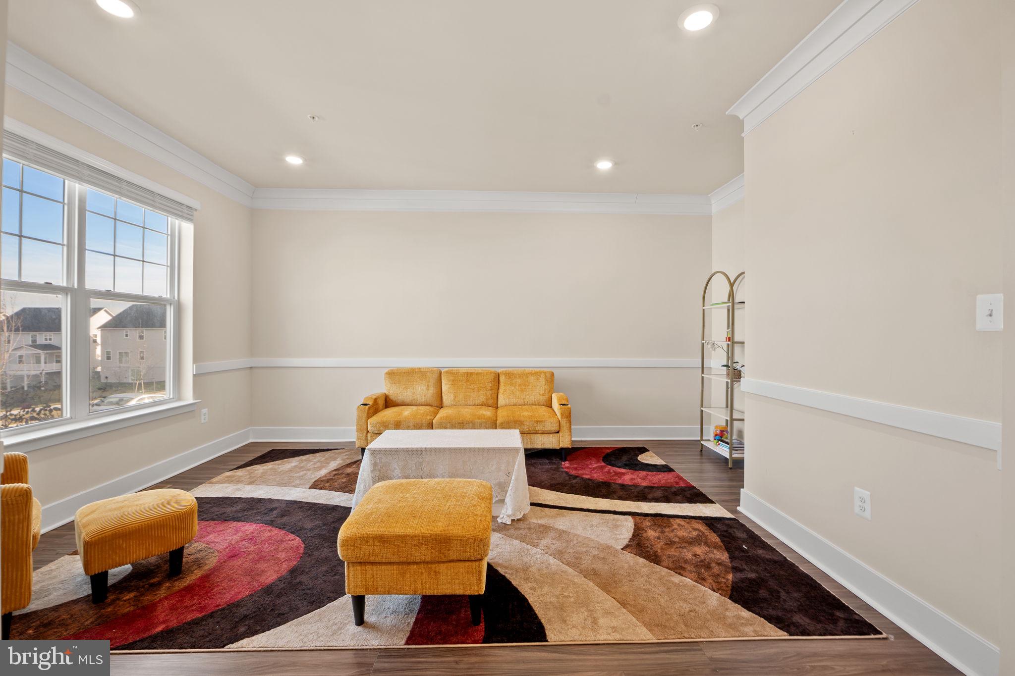 SYCAMORE RIDGE - Residential Lease