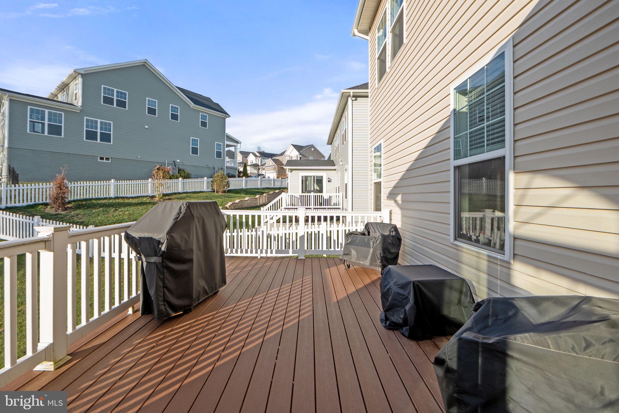 SYCAMORE RIDGE - Residential Lease