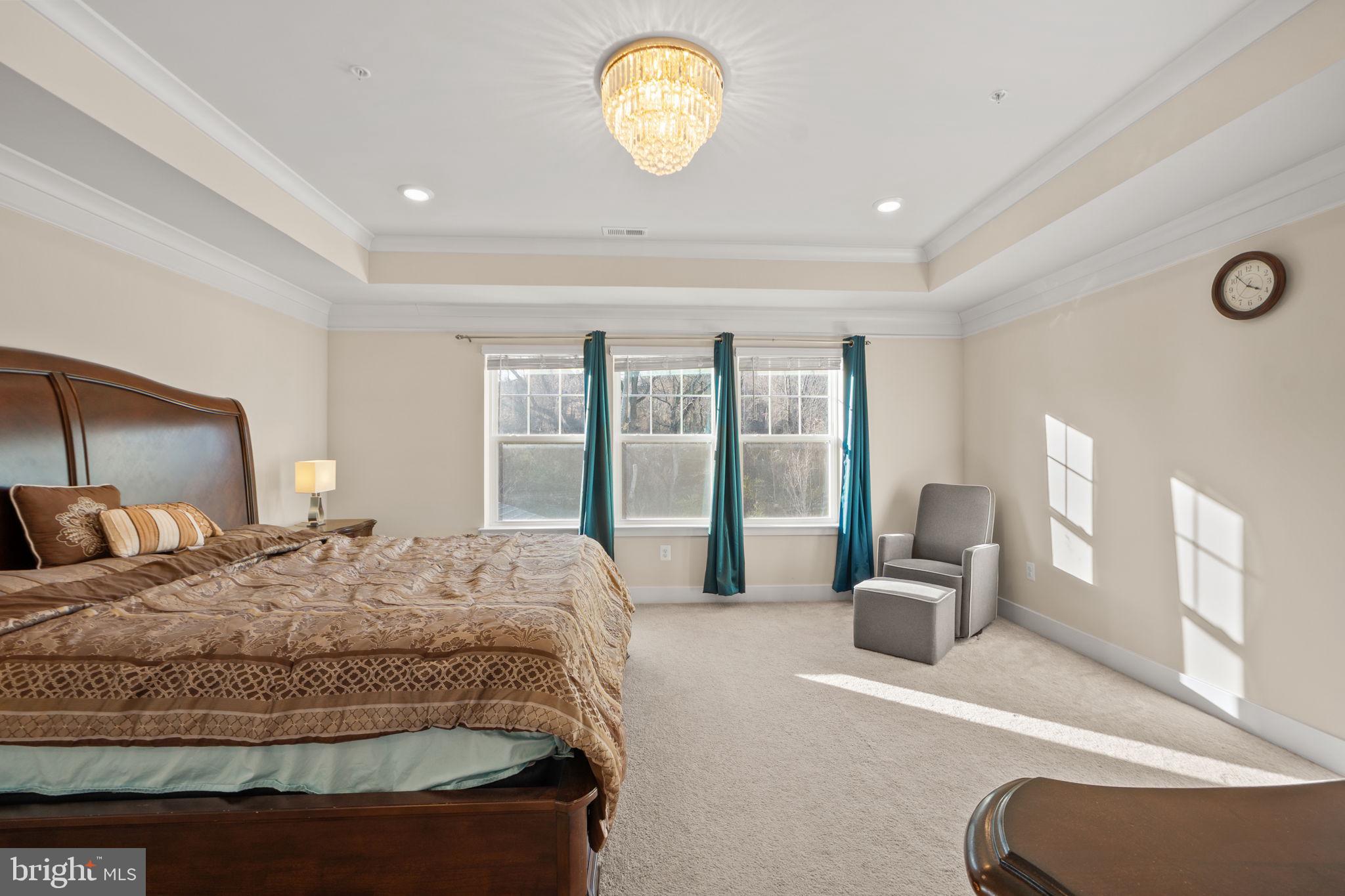 SYCAMORE RIDGE - Residential Lease