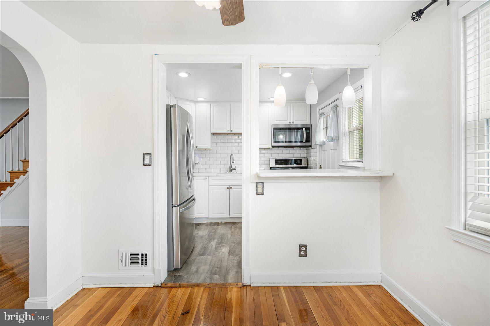 LAKE WALKER - Residential