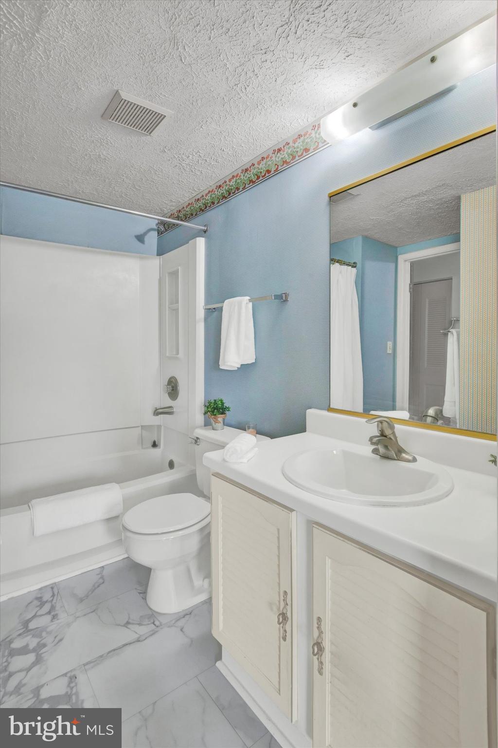 STILLWOOD - Residential