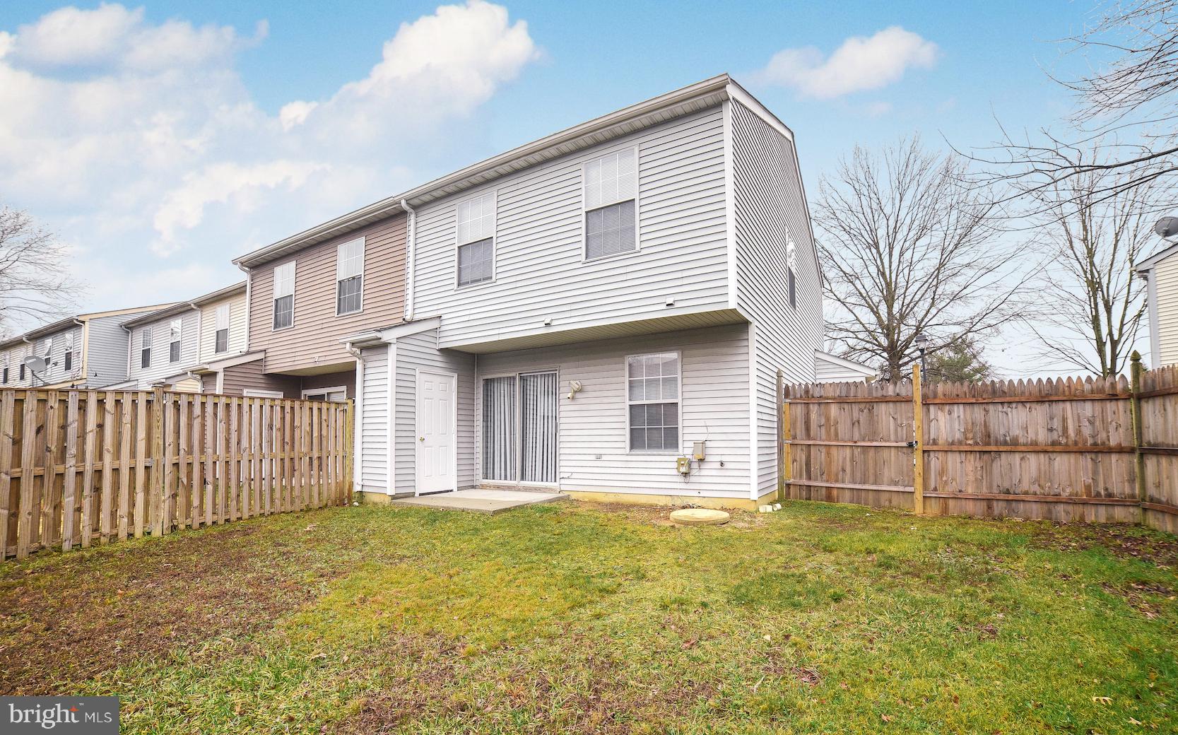 TANGLEWOOD TOWNHOMES - Residential