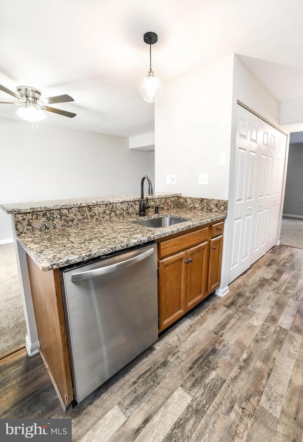 TANGLEWOOD TOWNHOMES - Residential