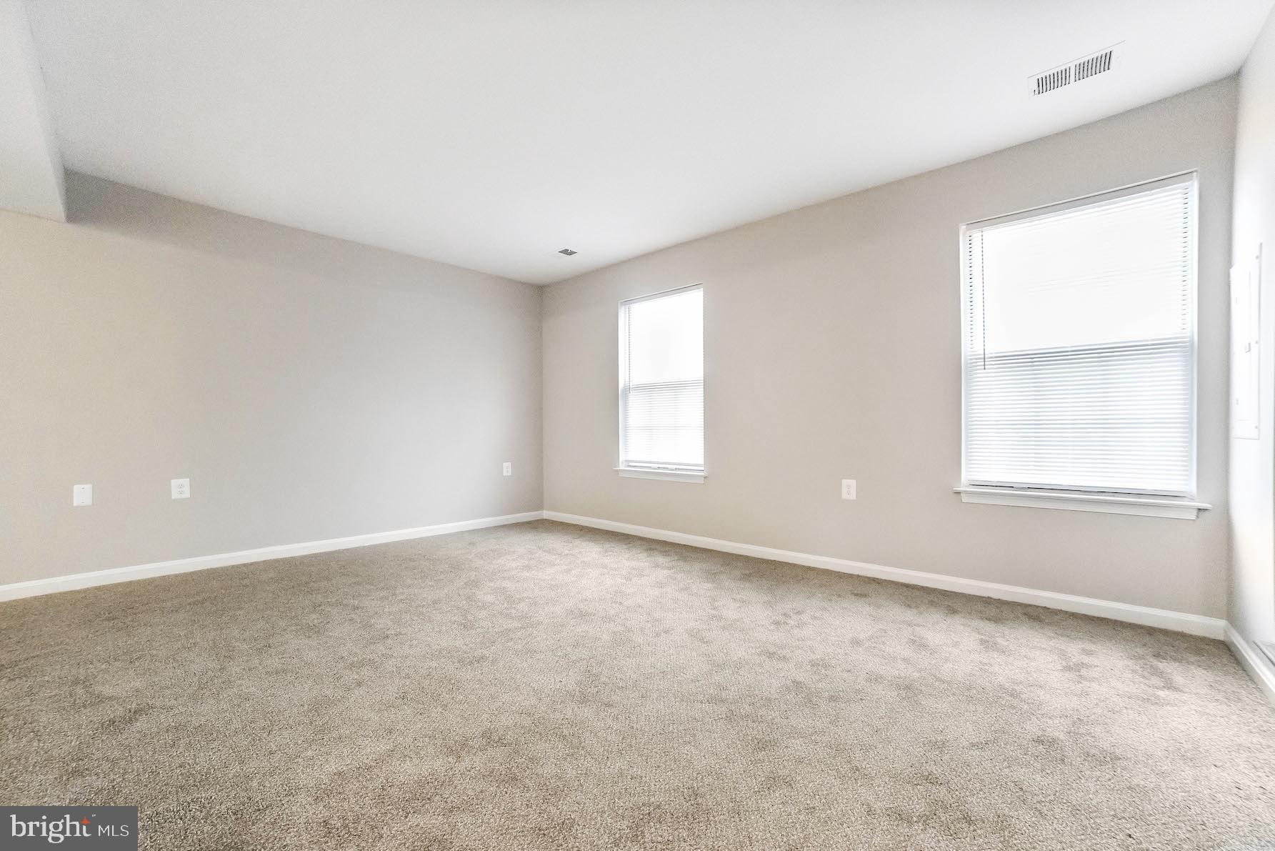 TANGLEWOOD TOWNHOMES - Residential