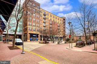 SPECTRUM CONDO - Residential