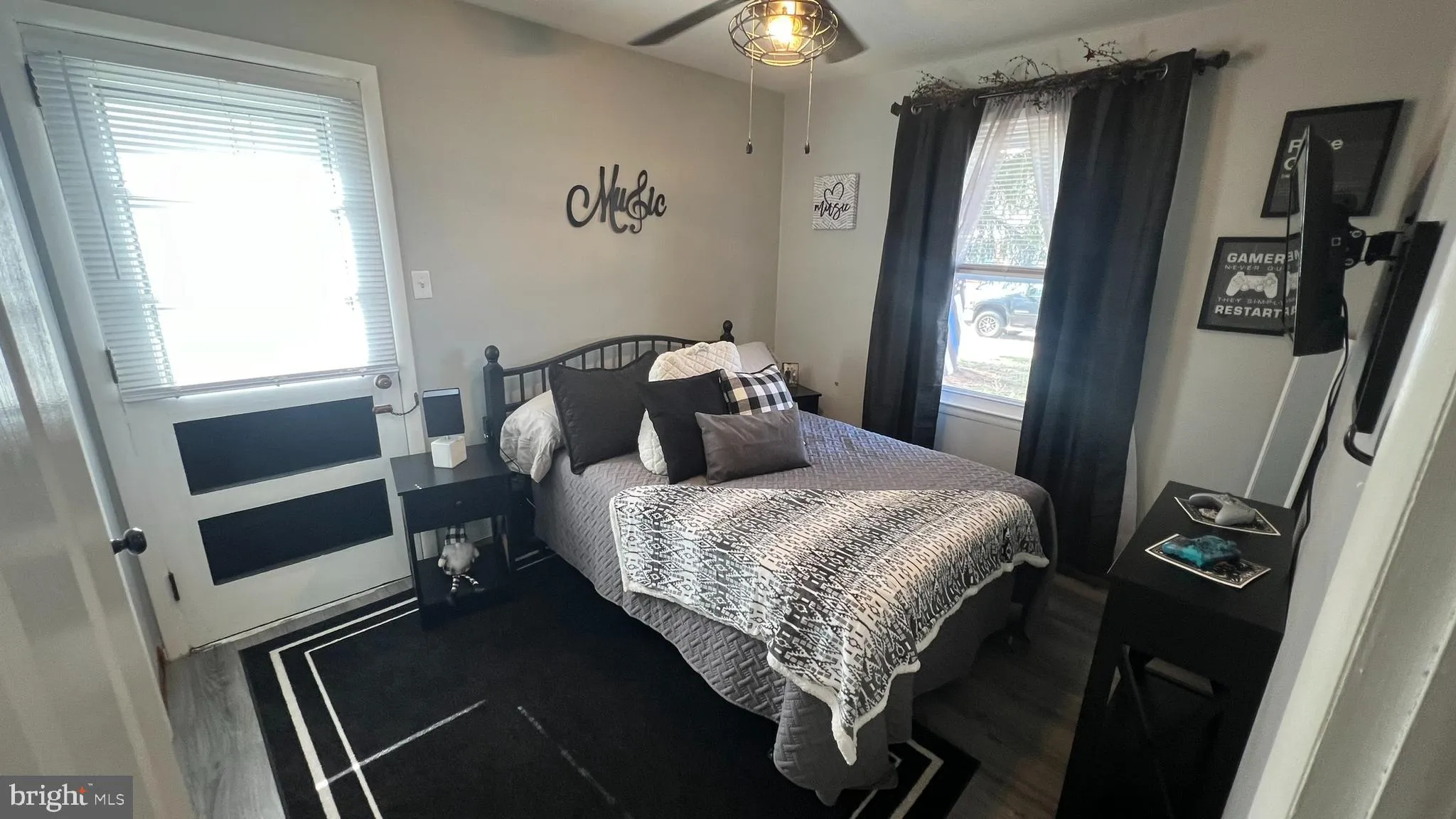 Stratford, New Jersey 08084, United States, 4 Bedrooms Bedrooms, ,2 BathroomsBathrooms,Residential,Active,32680