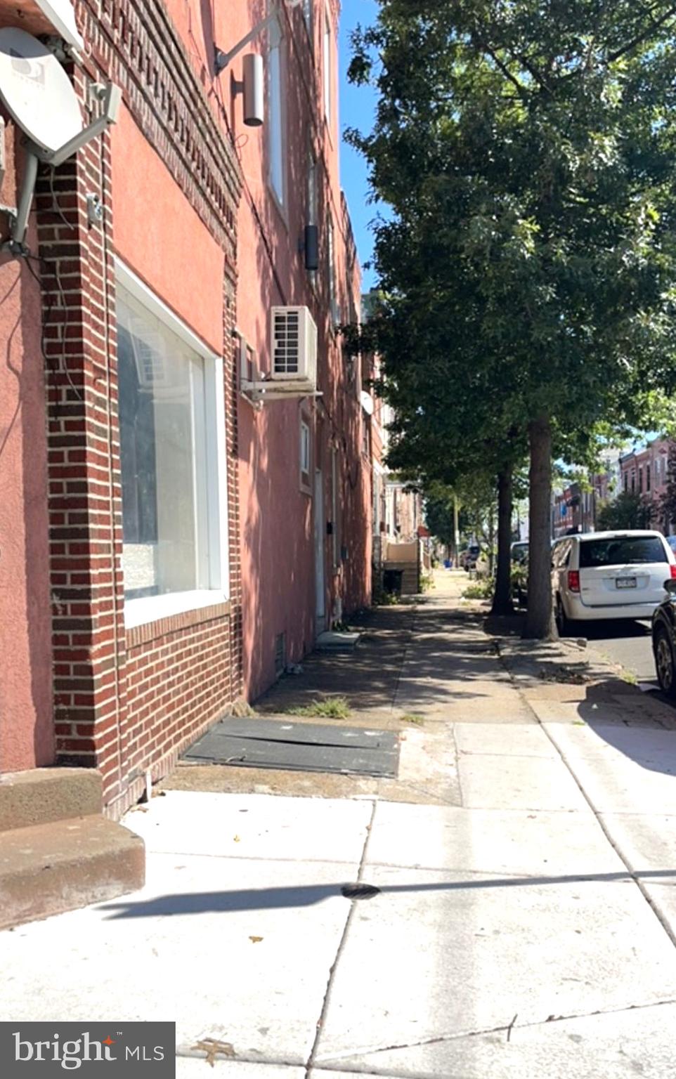 POINT BREEZE - Commercial Lease