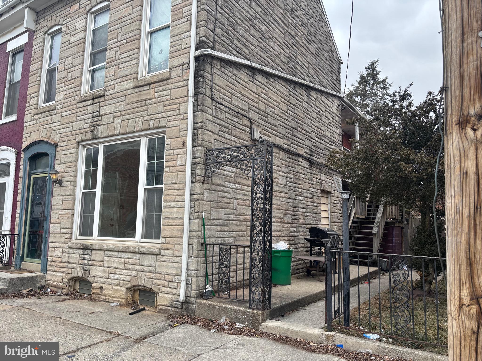 521 W PHILADELPHIA STREET