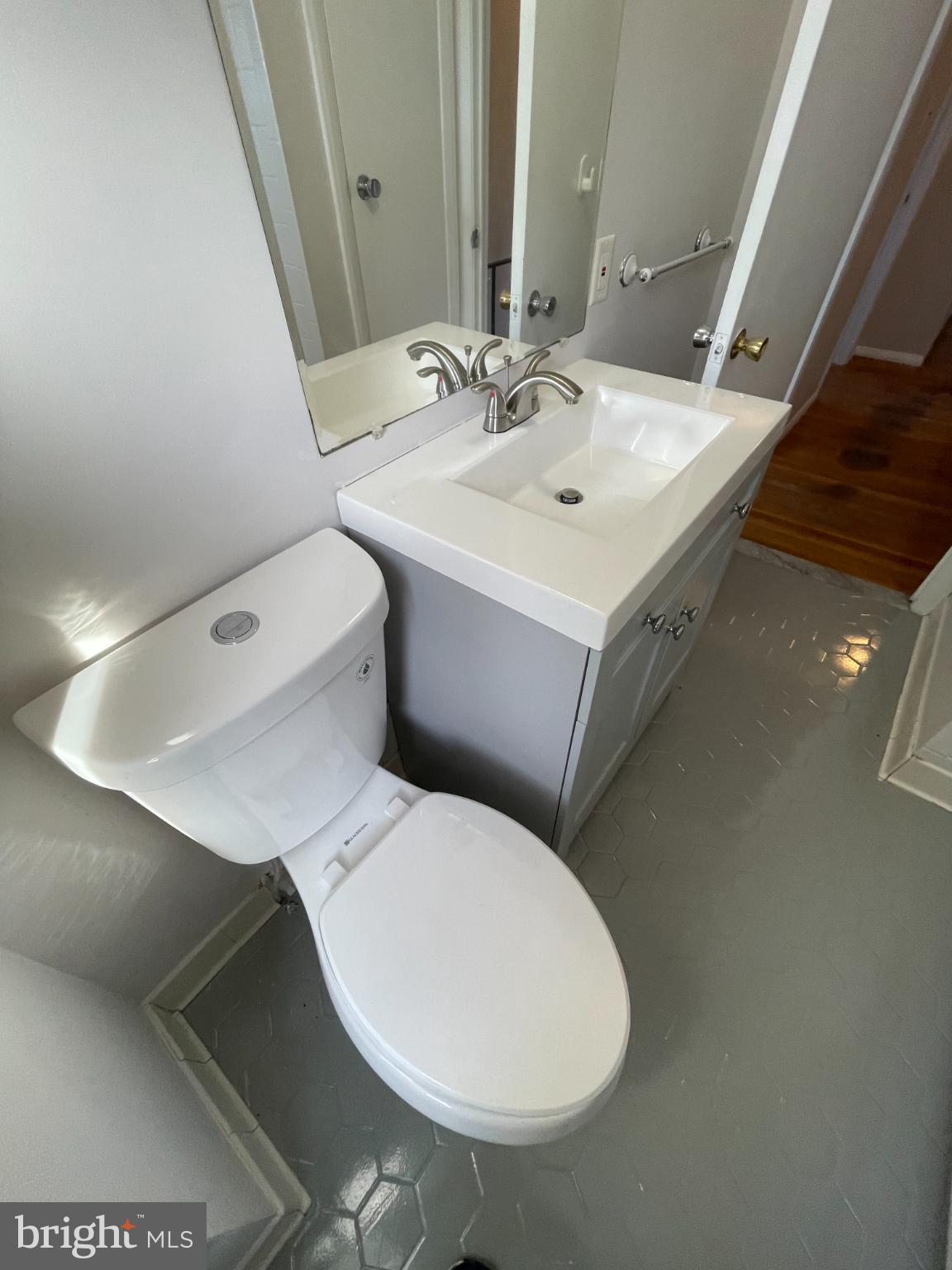 HOLLAND HILL - Residential