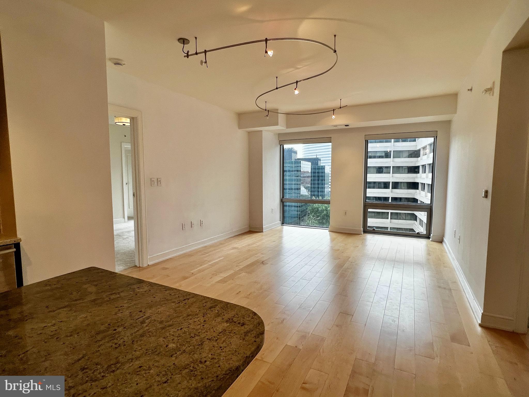 THE WATERVIEW - Residential Lease