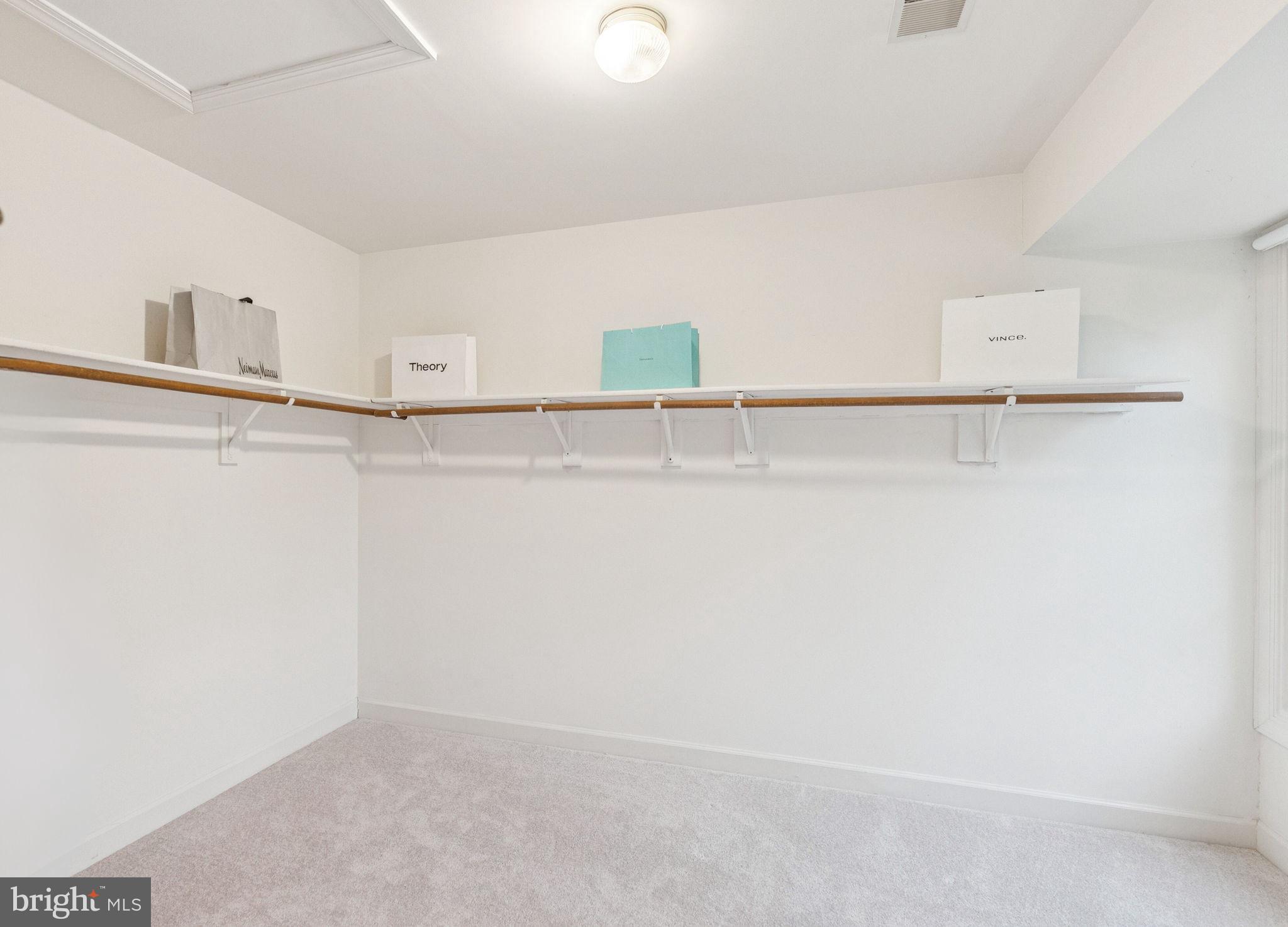 CLOPPERS MILL WEST - Residential