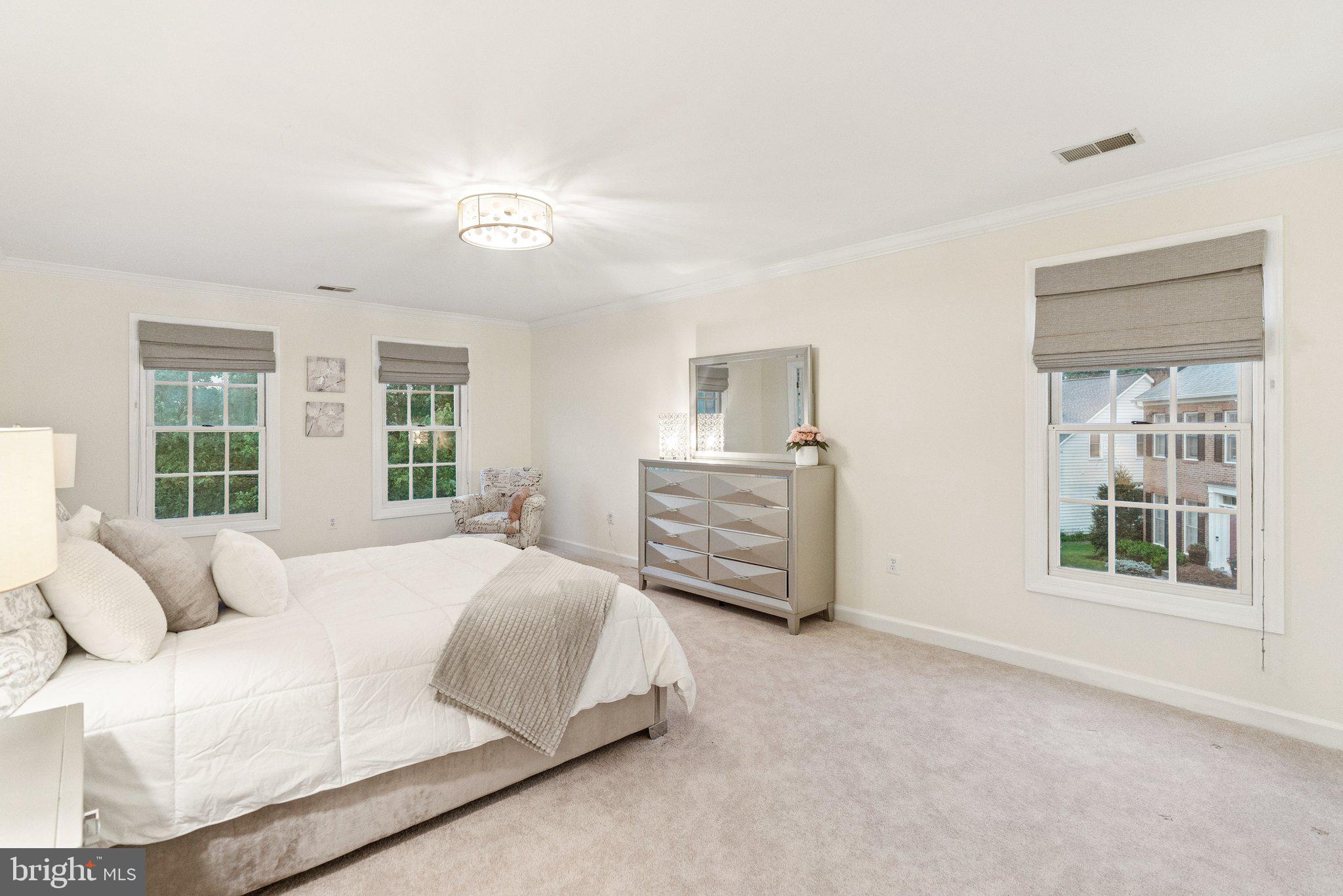 CLOPPERS MILL WEST - Residential