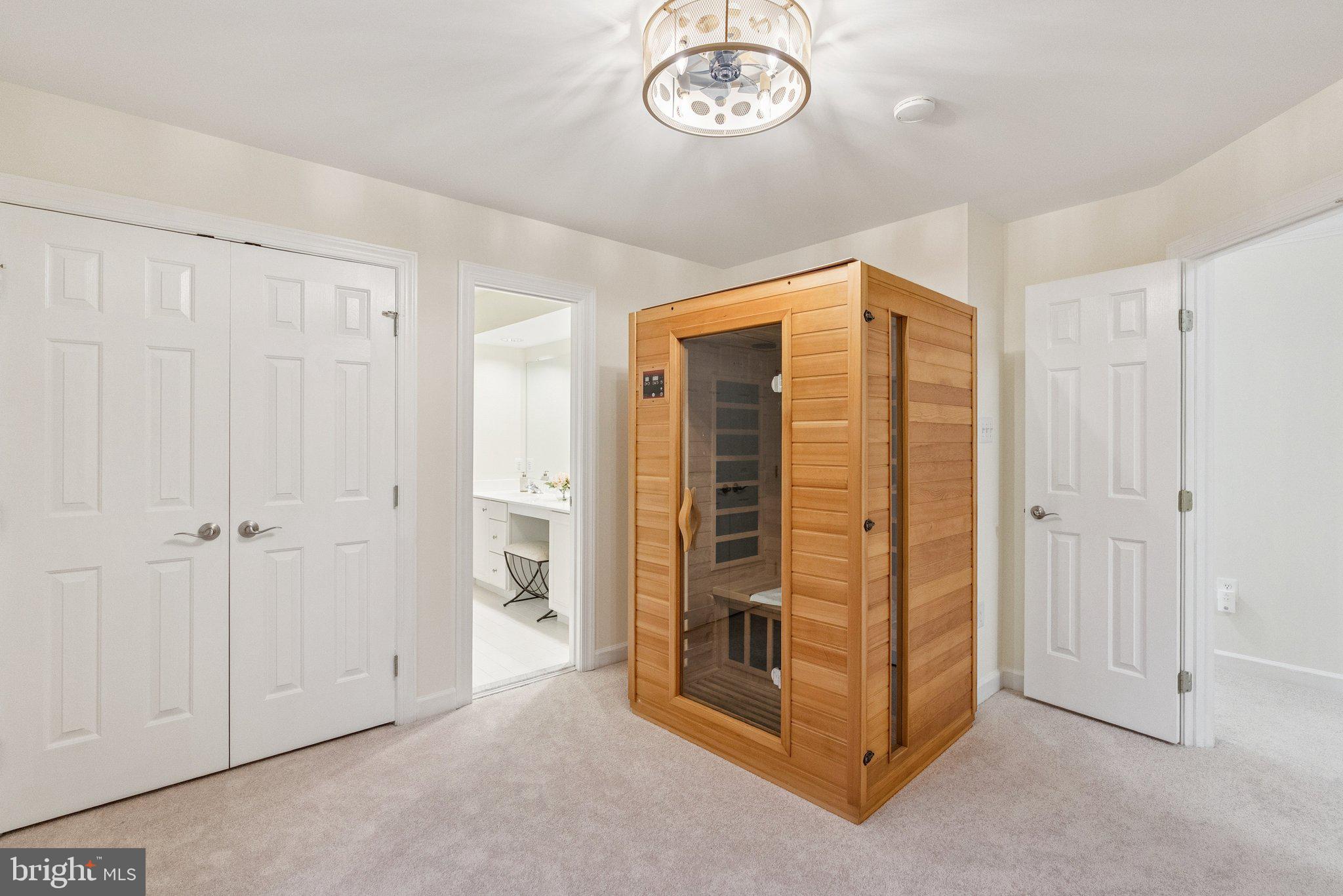 CLOPPERS MILL WEST - Residential