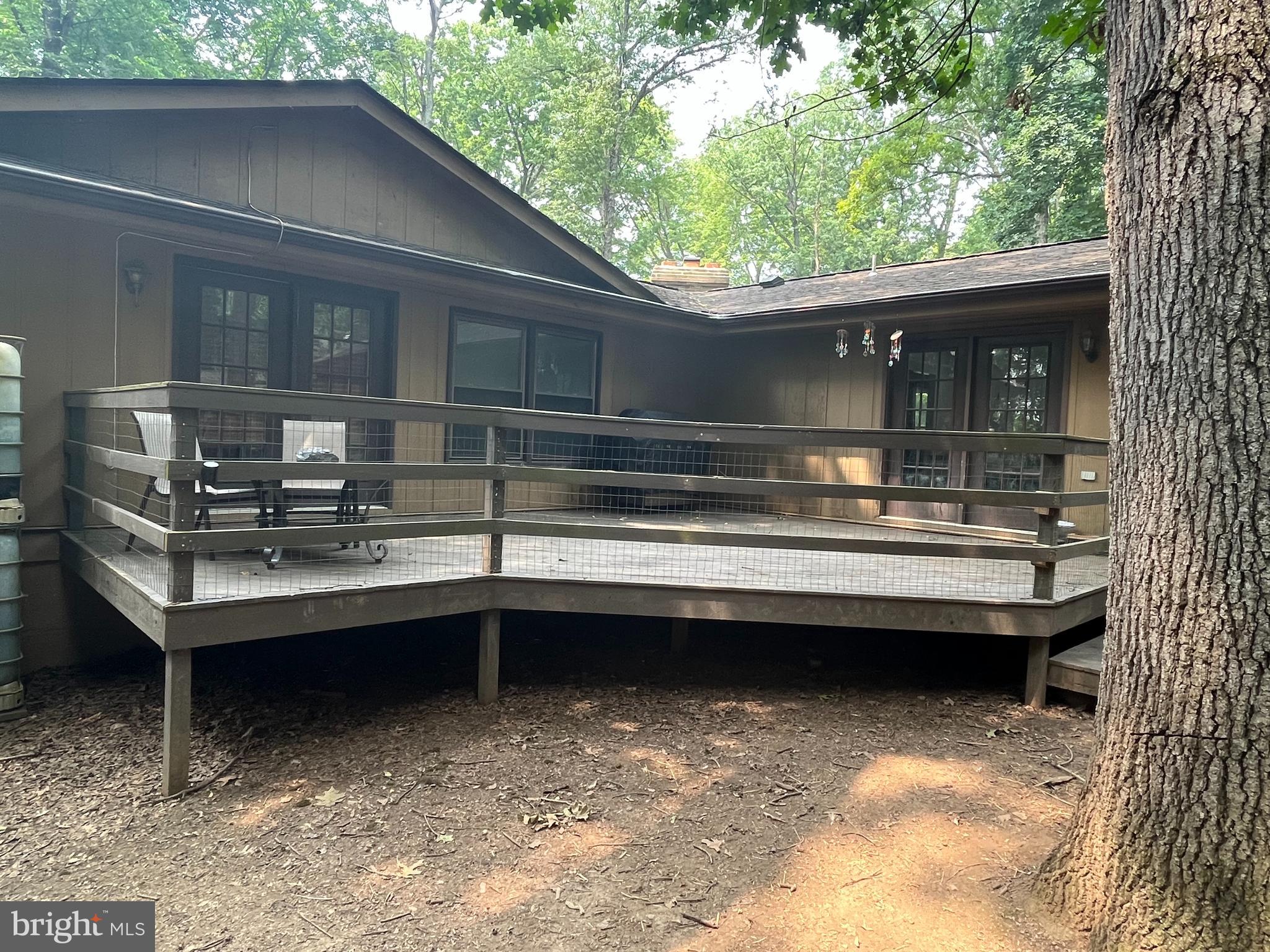 OAK TREE EAST - Residential