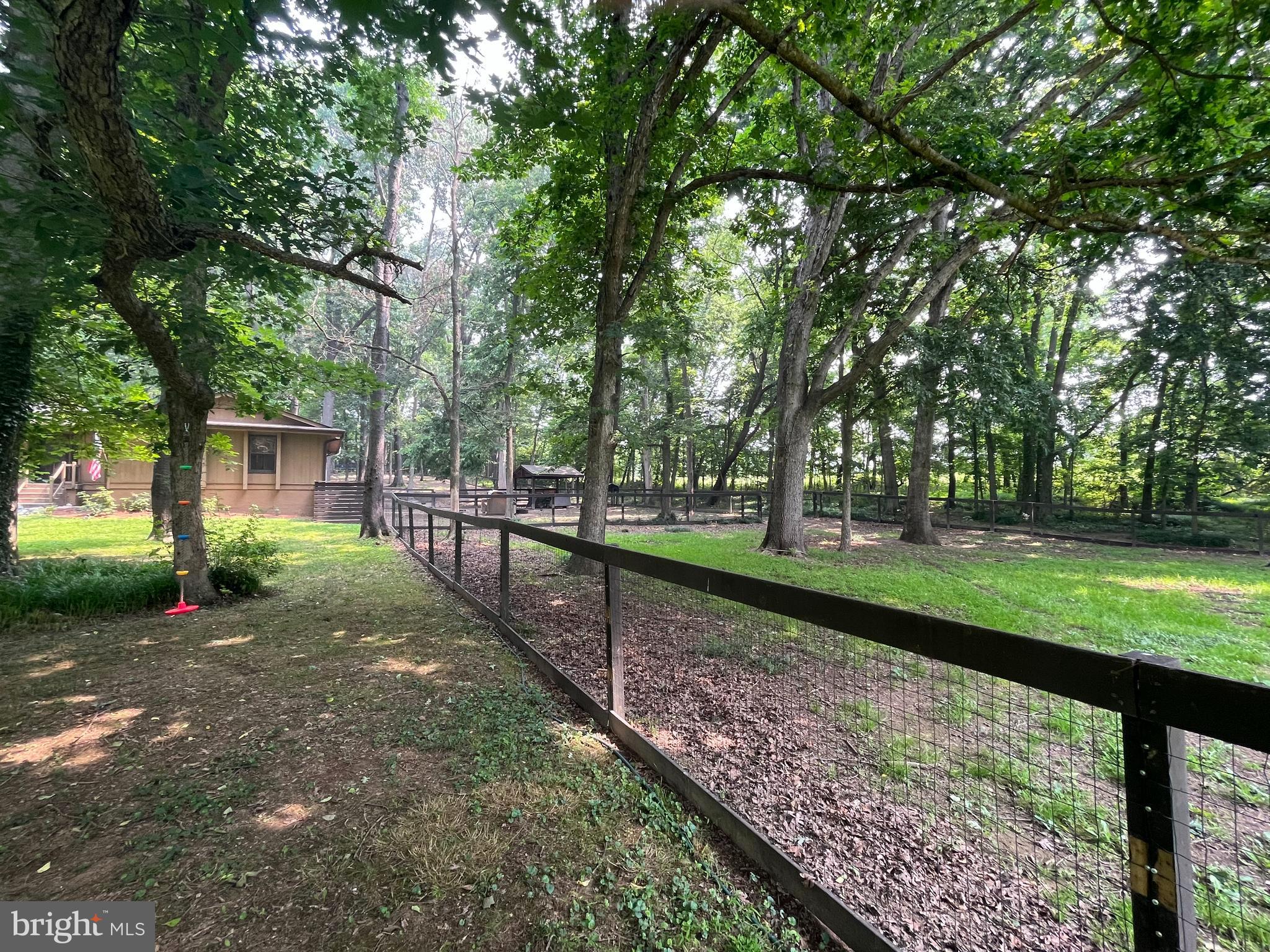 OAK TREE EAST - Residential