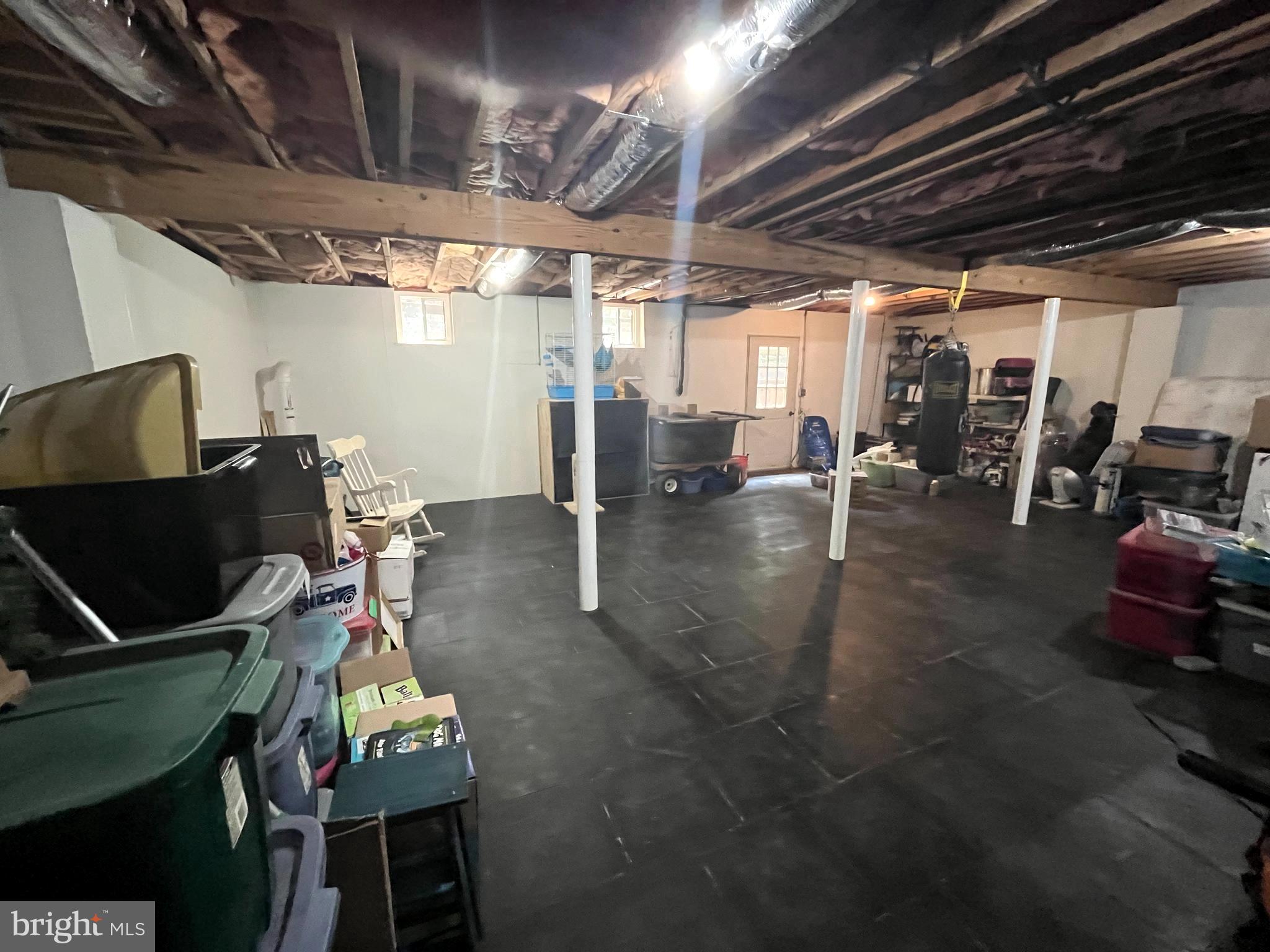 OAK TREE EAST - Residential