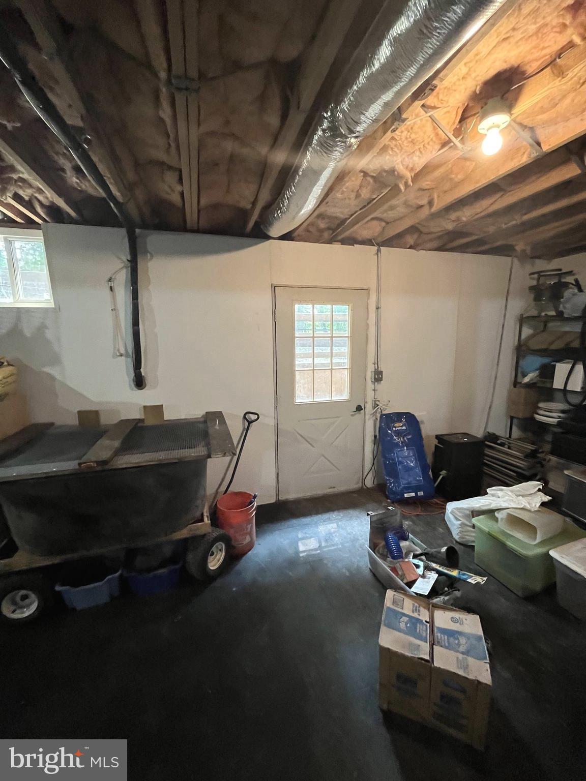 OAK TREE EAST - Residential