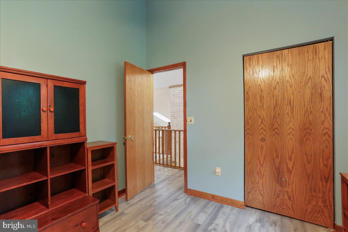 WHITINGS NECK - Residential