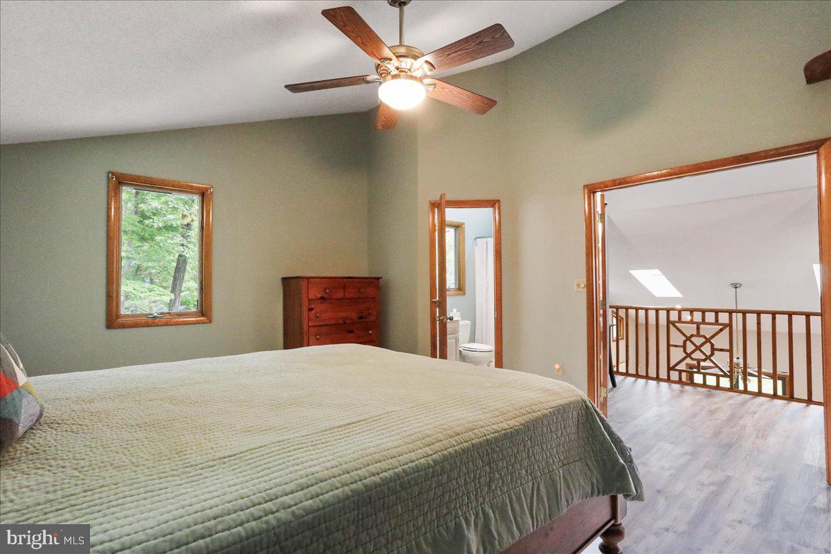 WHITINGS NECK - Residential