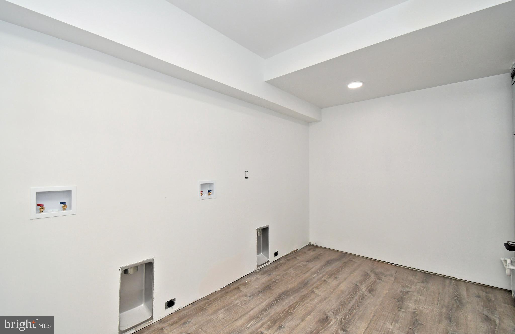 CURLY HILL ACRES - Residential Lease